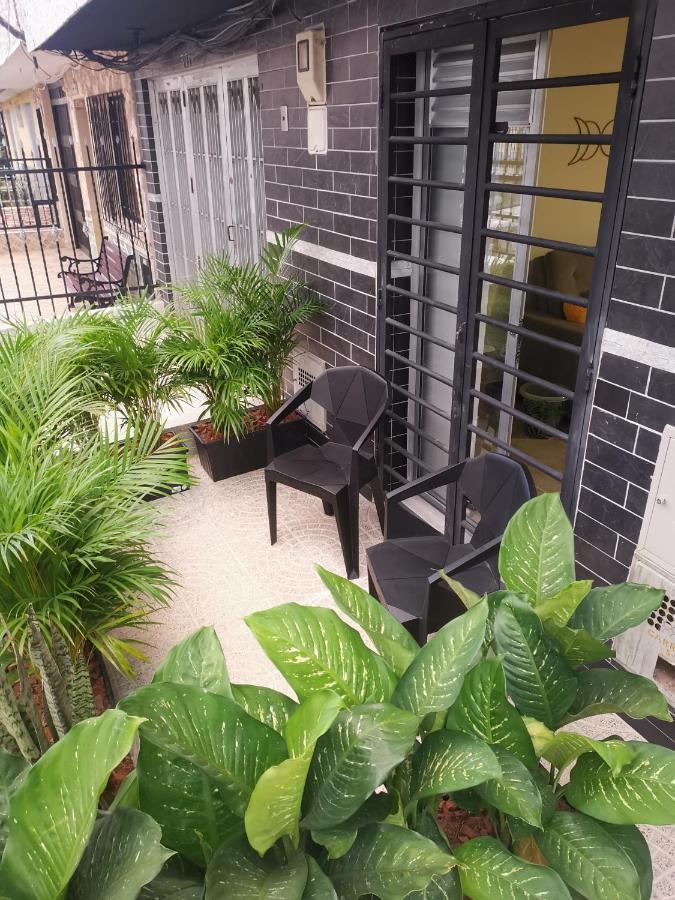 La Lunar Un Espacio Ideal Para Trabajar Y Conocer Medellin Ngoại thất bức ảnh